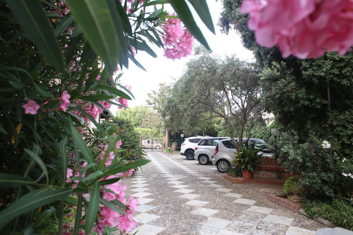 Villa Lea Mondello Εξωτερικό φωτογραφία